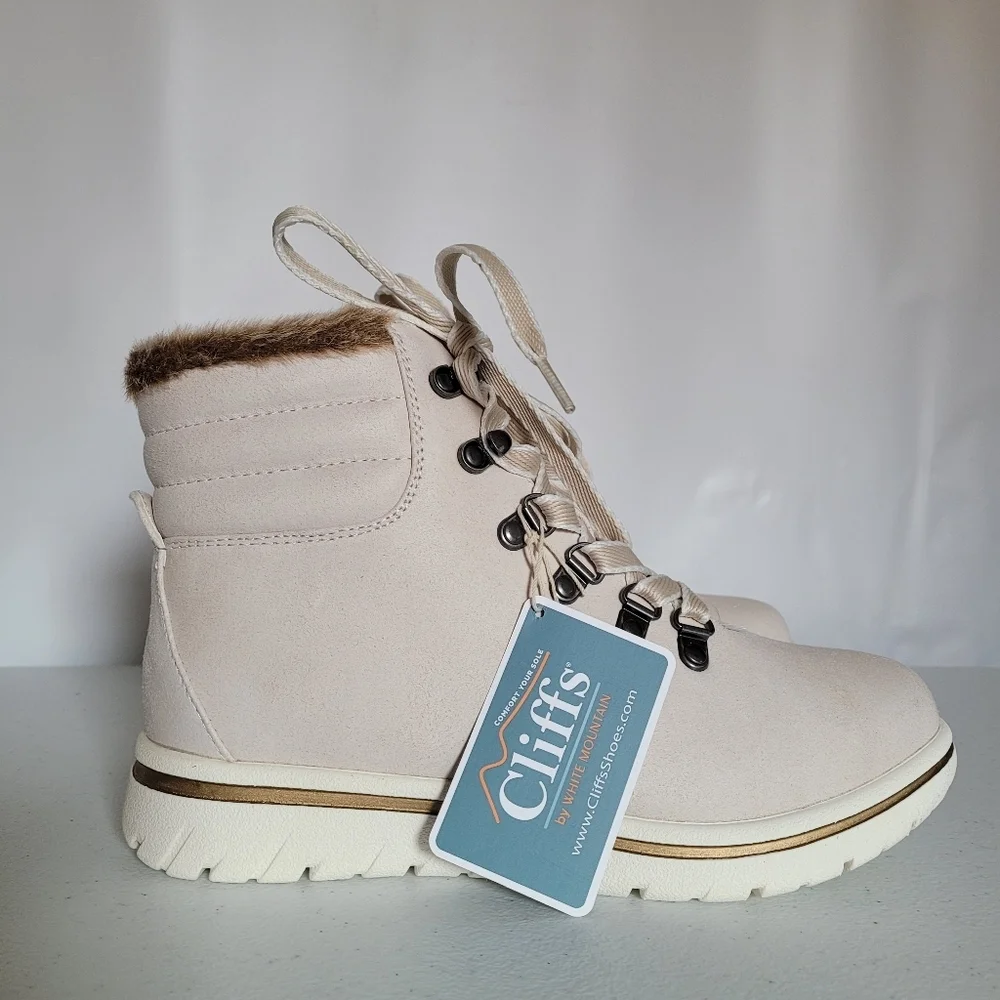 **FINAL SALE** NIB Cliffs by White Mountain Hallett Cream Bootie - Picture 4 of 7